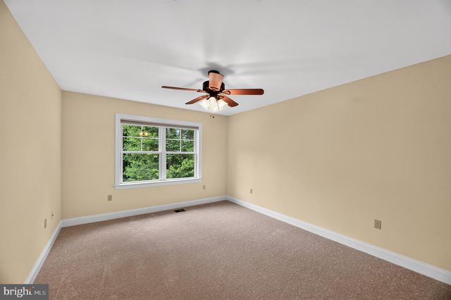 8711 CHESTNUT GROVE RD, Frederick, MD 21701