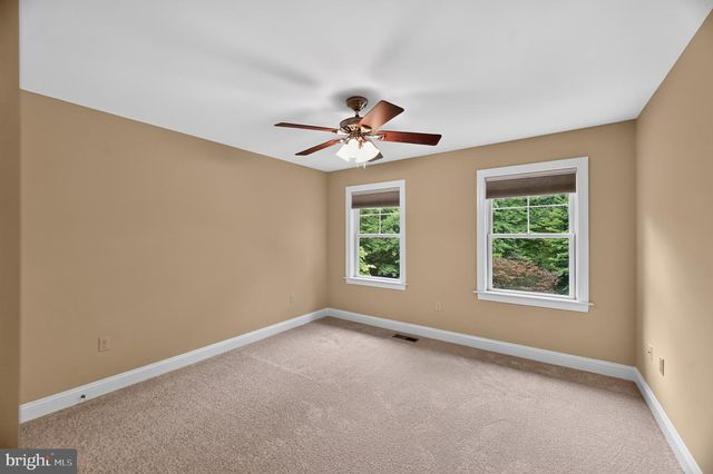 8711 CHESTNUT GROVE RD, Frederick, MD 21701