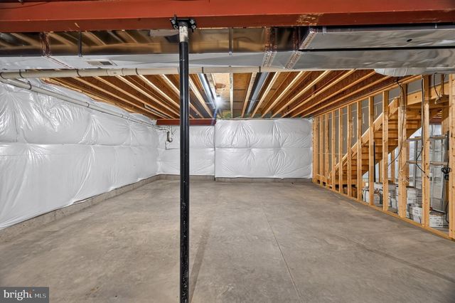 8711 CHESTNUT GROVE RD, Frederick, MD 21701