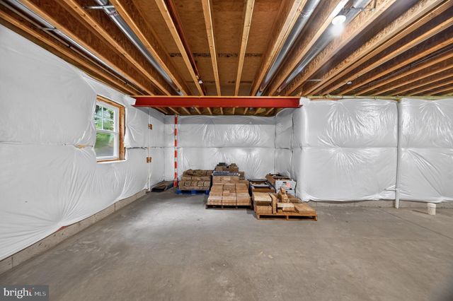 8711 CHESTNUT GROVE RD, Frederick, MD 21701