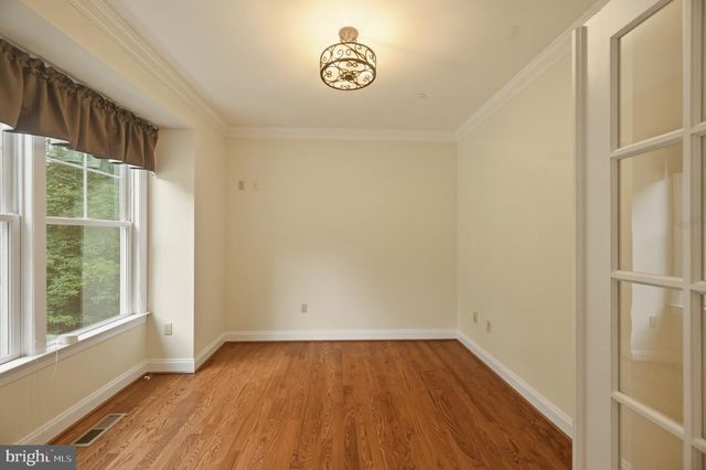 8711 CHESTNUT GROVE RD, Frederick, MD 21701