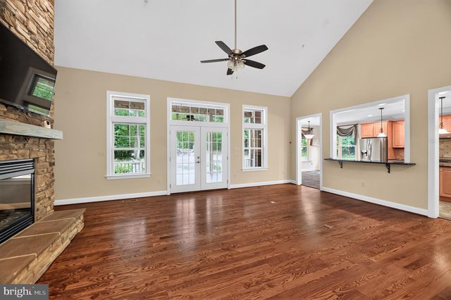 8711 CHESTNUT GROVE RD, Frederick, MD 21701