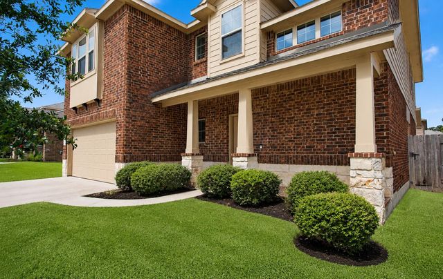 166 Meadow Grove Drive, Conroe, TX 77384