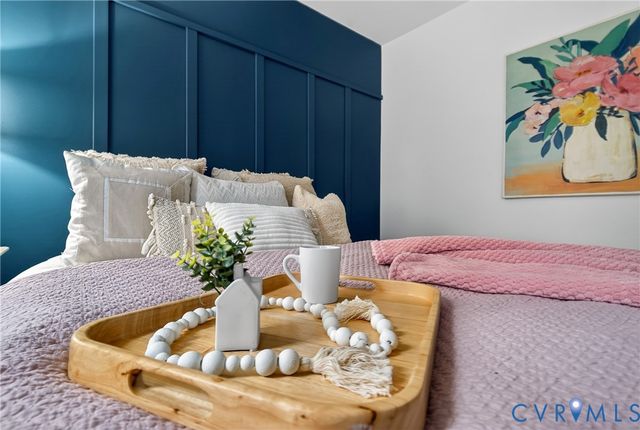 11101 Dumaine Dr, Midlothian, VA 23112