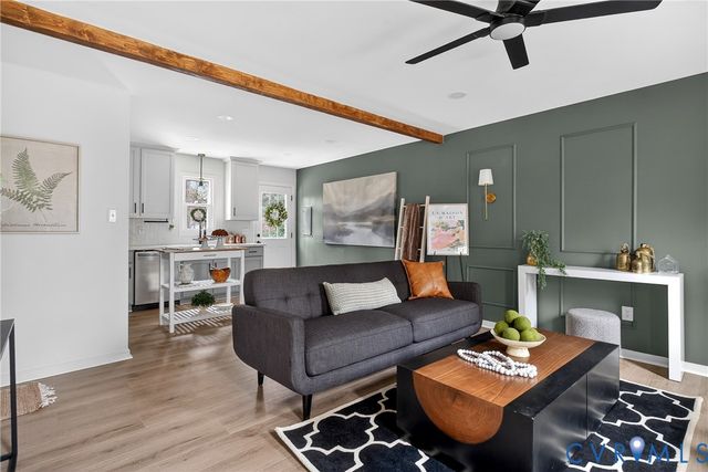 11101 Dumaine Dr, Midlothian, VA 23112