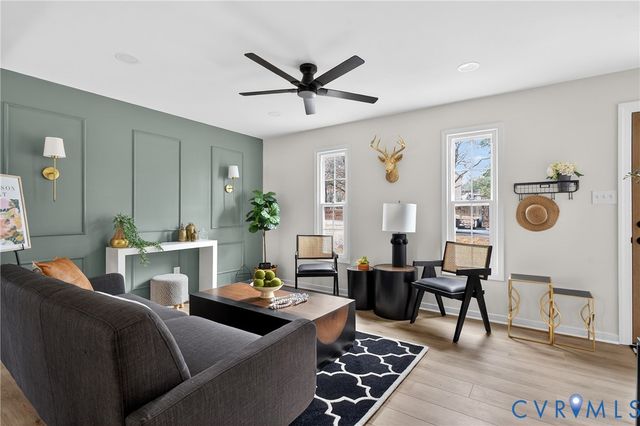 11101 Dumaine Dr, Midlothian, VA 23112