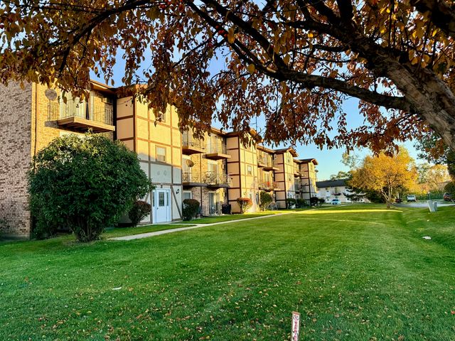3823 W 123rd Street 302, Alsip, IL 60803
