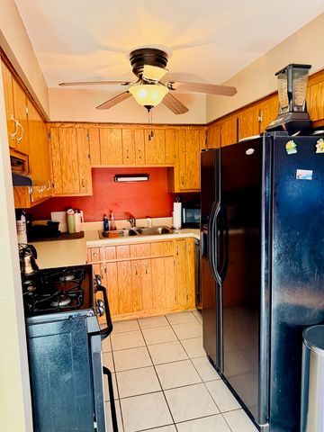 3823 W 123rd Street 302, Alsip, IL 60803