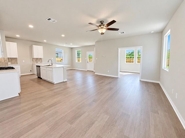 387 Hickory Hills Drive, Pattison, TX 77423