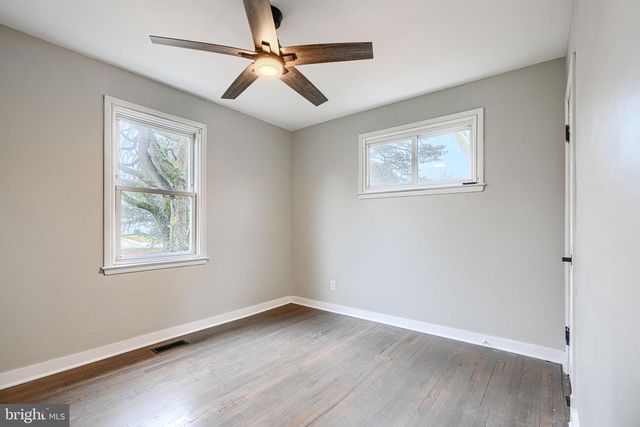 9212 SNYDER LN, Perry Hall, MD 21128