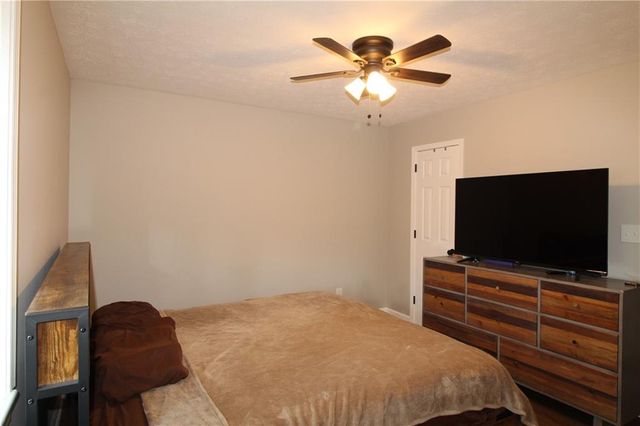 3367 Oak Drive, Snellville, GA 30078