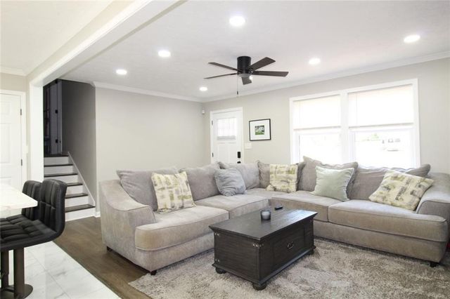 3367 Oak Drive, Snellville, GA 30078