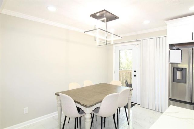 3367 Oak Drive, Snellville, GA 30078