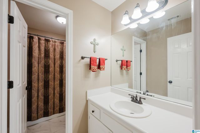 5258 OVERLAND TRACE, Hoover, AL 35244
