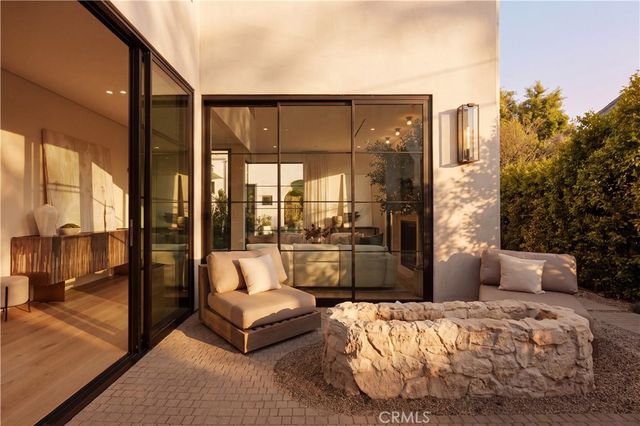 5005 Rubio Avenue, Encino, CA 91436