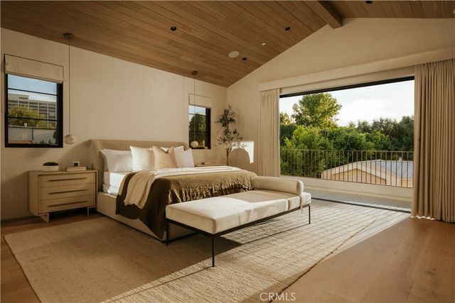 5005 Rubio Avenue, Encino, CA 91436