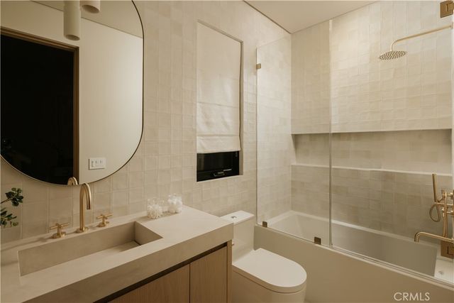 5005 Rubio Avenue, Encino, CA 91436