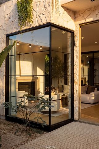 5005 Rubio Avenue, Encino, CA 91436