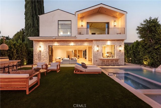 5005 Rubio Avenue, Encino, CA 91436