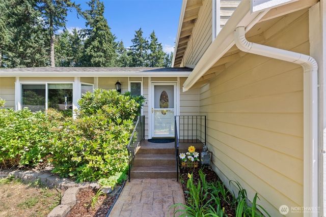 8538 48th Court NE, Olympia, WA 98516