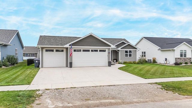1541 LIBERTY AVENUE, Neenah, WI 54956