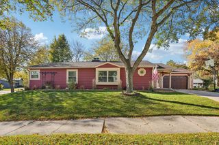 506 Mabel COURT, Waukesha, WI 53188