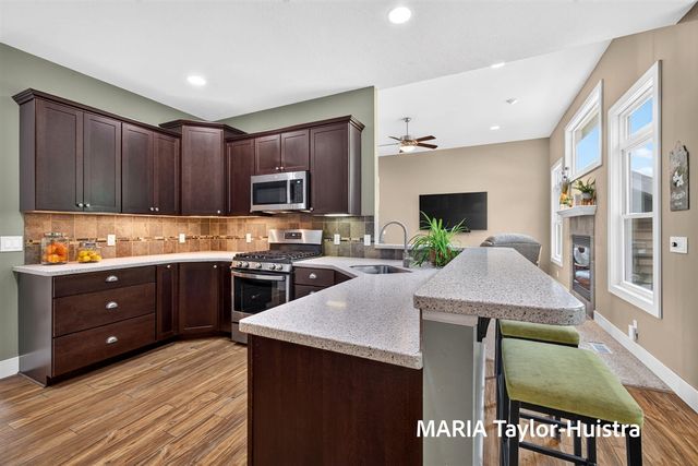 7827 Queenie Court, Allendale, MI 49401