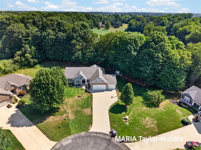 7827 Queenie Court, Allendale, MI 49401