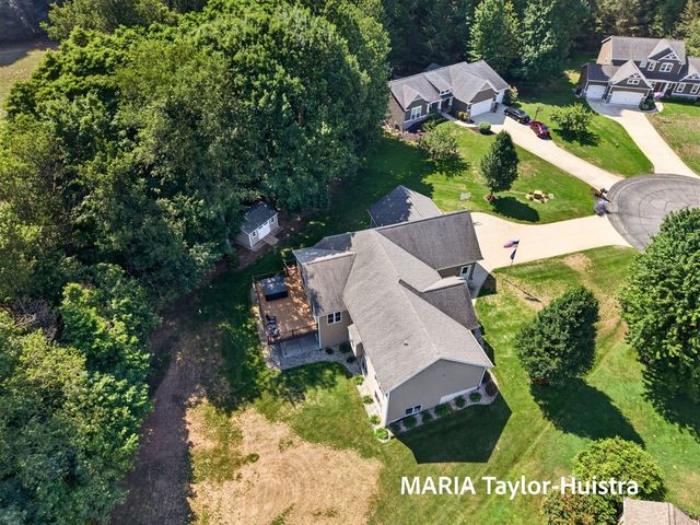7827 Queenie Court, Allendale, MI 49401