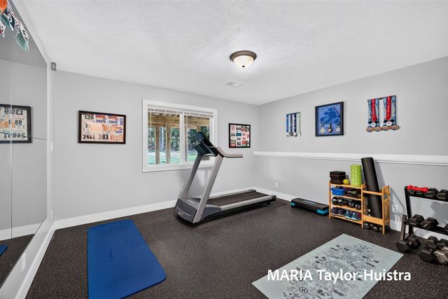 7827 Queenie Court, Allendale, MI 49401