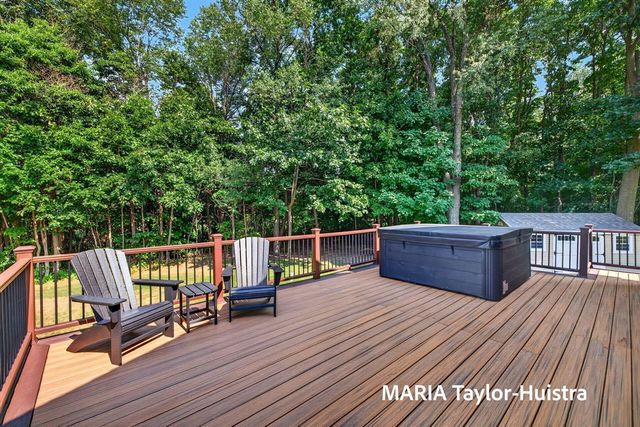 7827 Queenie Court, Allendale, MI 49401