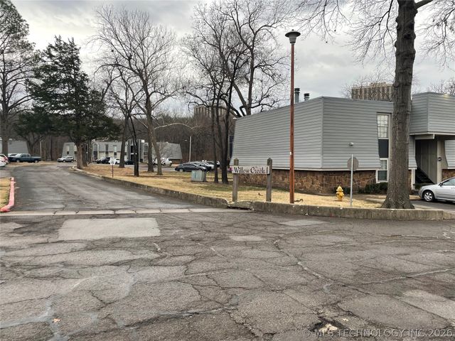 4710 E 68th Street 264, Tulsa, OK 74136