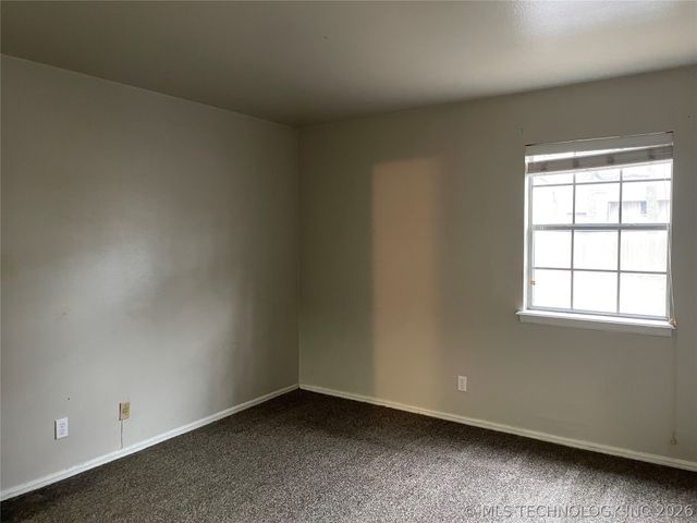 4710 E 68th Street 264, Tulsa, OK 74136