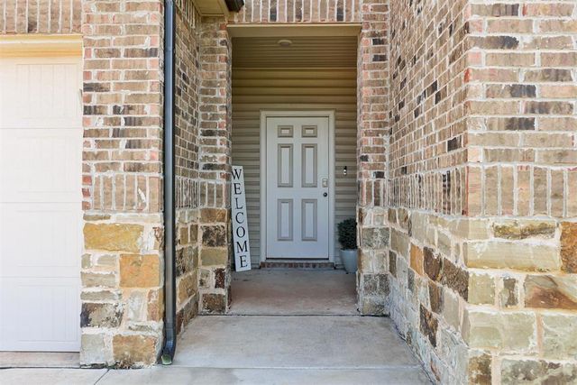 10409 NW 25th Street, Yukon, OK 73099