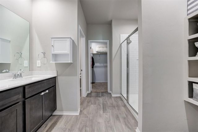 10409 NW 25th Street, Yukon, OK 73099