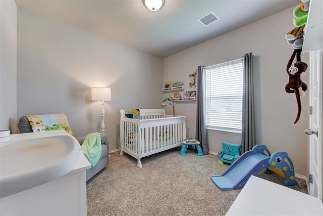 10409 NW 25th Street, Yukon, OK 73099