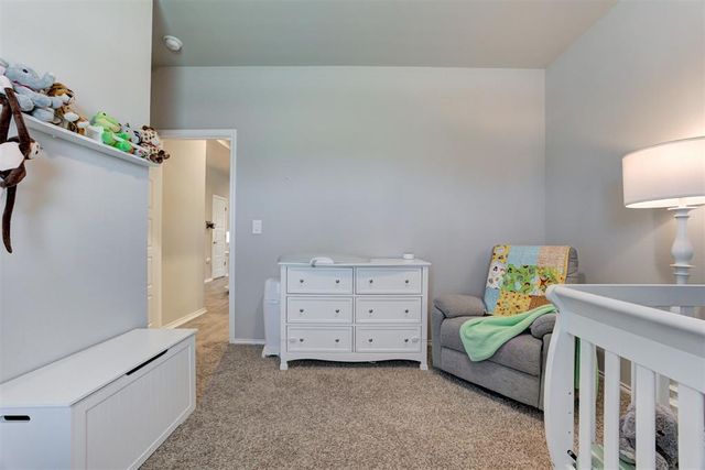 10409 NW 25th Street, Yukon, OK 73099