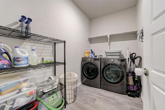 10409 NW 25th Street, Yukon, OK 73099