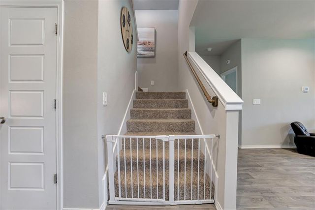 10409 NW 25th Street, Yukon, OK 73099