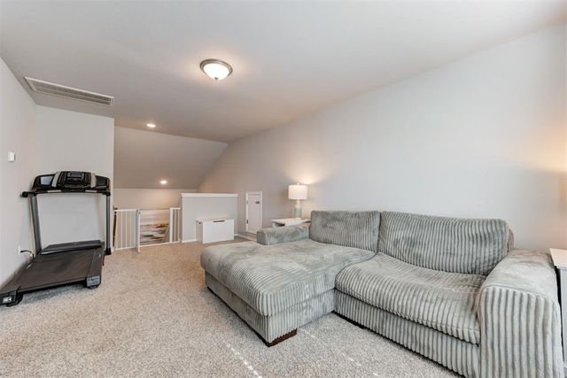 10409 NW 25th Street, Yukon, OK 73099