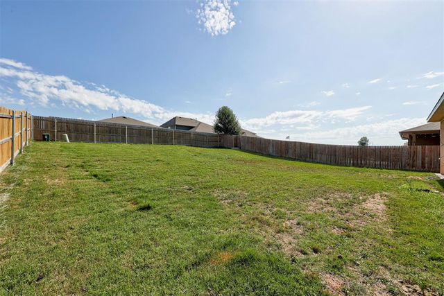 10409 NW 25th Street, Yukon, OK 73099