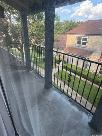 11303 Vance Jackson Rd Apt H3, San Antonio, TX 78230