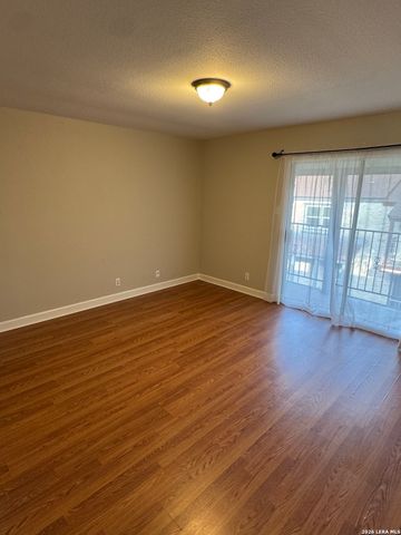 11303 Vance Jackson Rd Apt H3, San Antonio, TX 78230