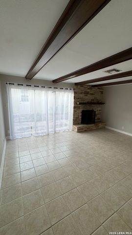 11303 Vance Jackson Rd Apt H3, San Antonio, TX 78230