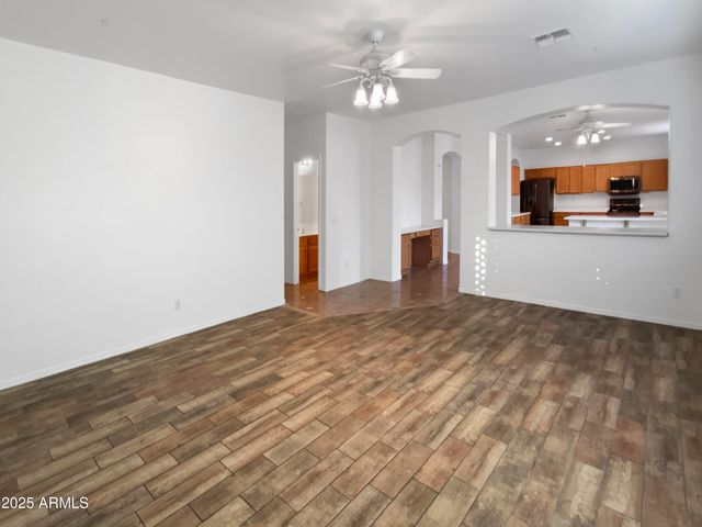 14949 W DAHLIA Drive, Surprise, AZ 85379