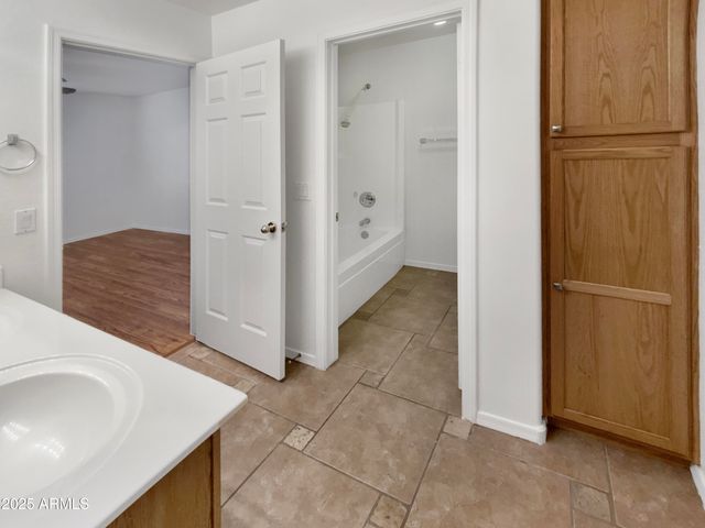 14949 W DAHLIA Drive, Surprise, AZ 85379