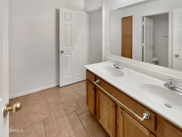 14949 W DAHLIA Drive, Surprise, AZ 85379