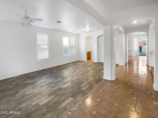 14949 W DAHLIA Drive, Surprise, AZ 85379