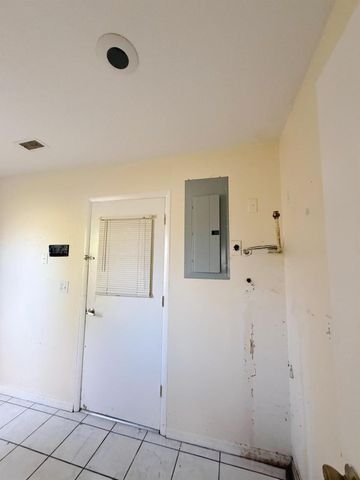 2361 SE 27th Street, Okeechobee, FL 34974