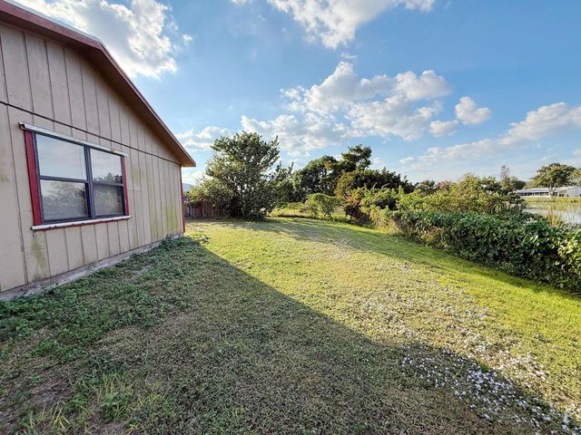 2361 SE 27th Street, Okeechobee, FL 34974
